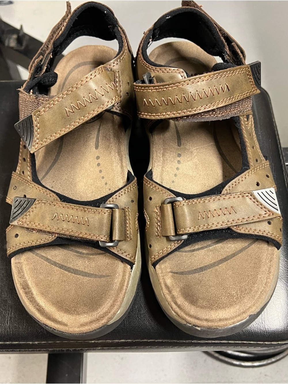 Earth Spirit Brown Leather Adjustable Sandals